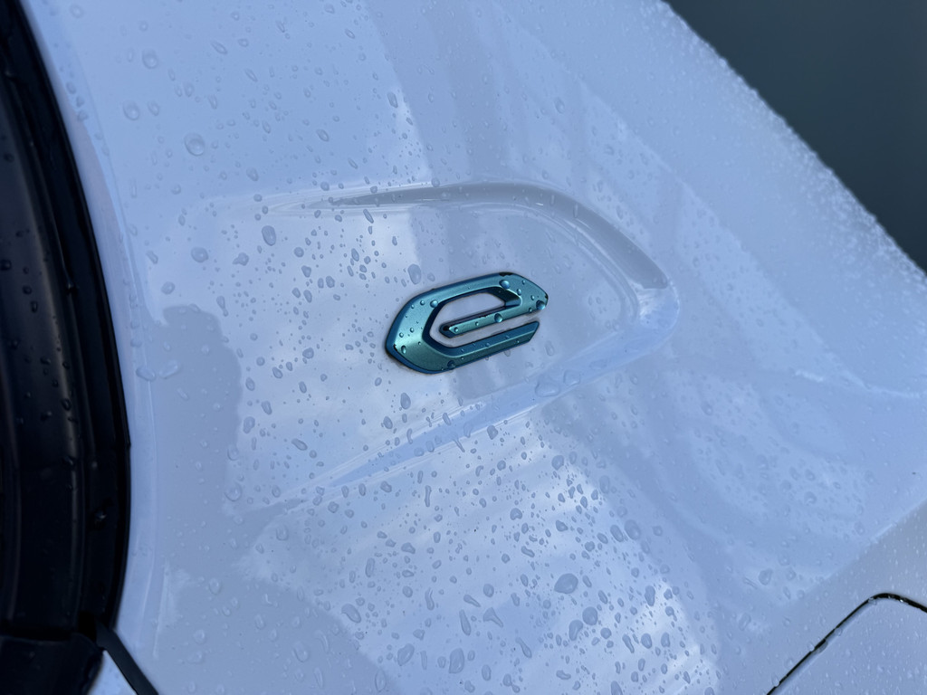 Peugeot e-208 (N311HR) met abonnement