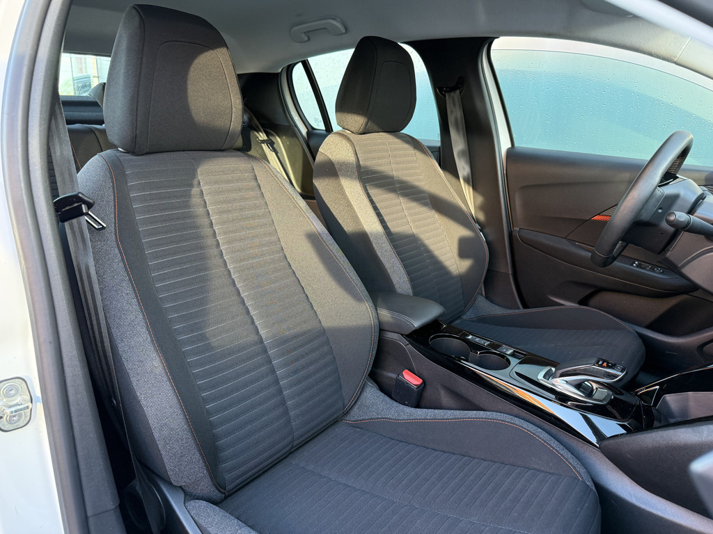 Peugeot e-208 (N311HR) met abonnement