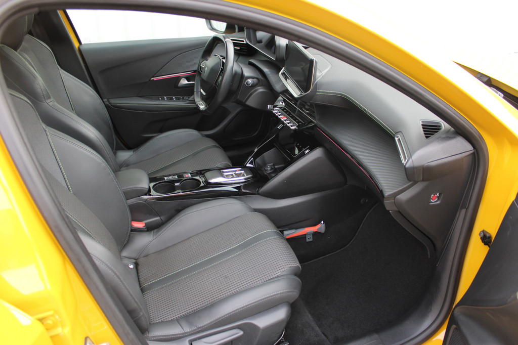 Peugeot e-208 (S710JN) met abonnement