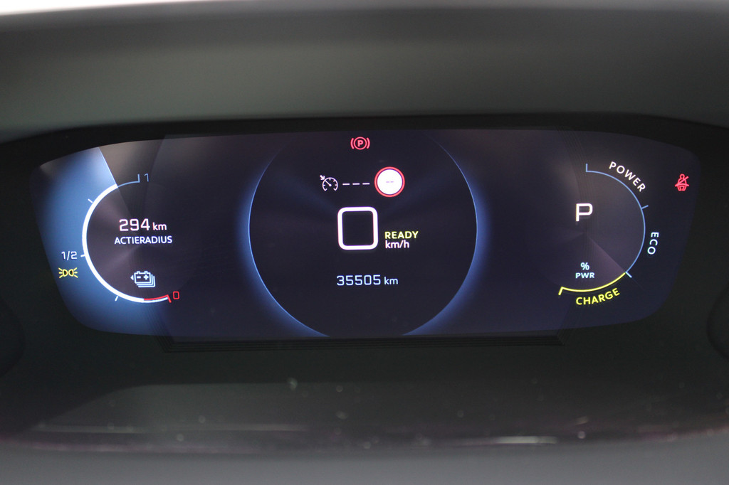 Peugeot e-208 (S710JN) met abonnement