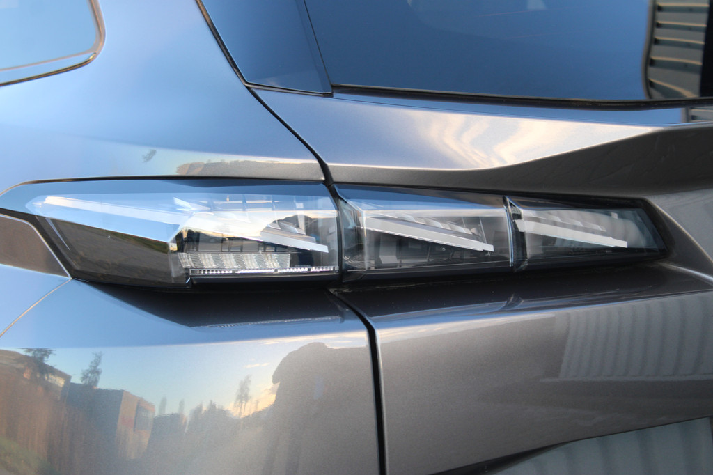 Peugeot 308 (X908GH) met abonnement