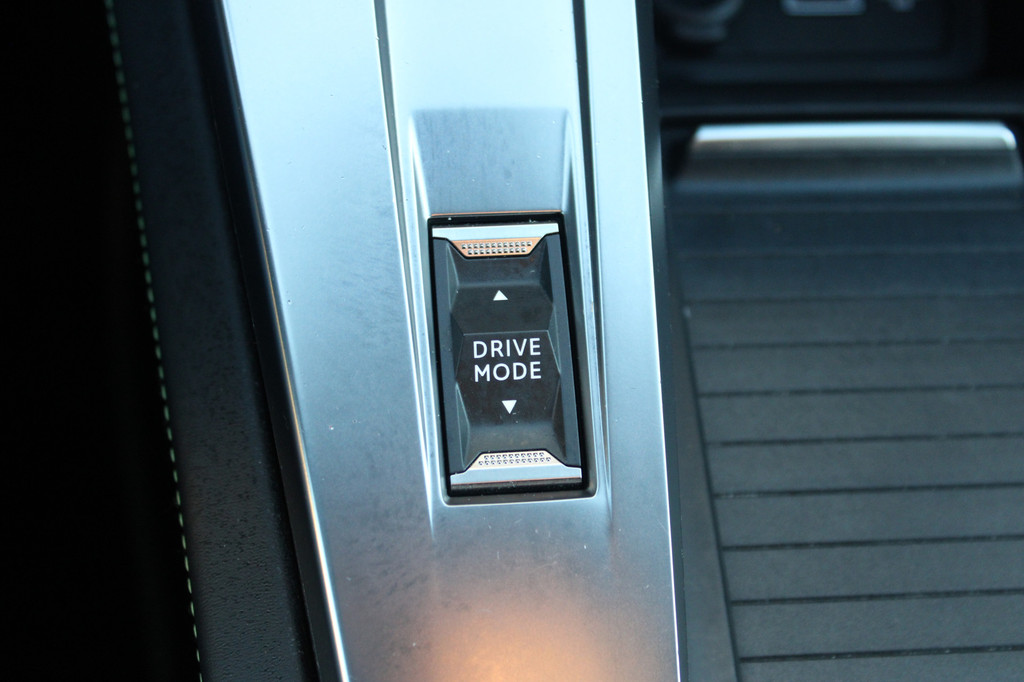 Peugeot 308 (X908GH) met abonnement