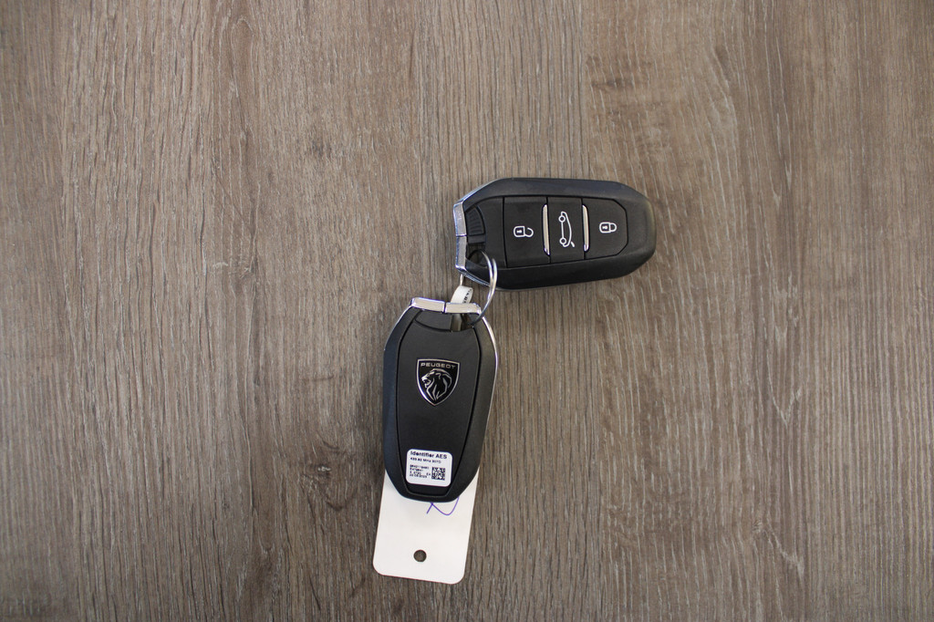 Peugeot 308 (X908GH) met abonnement