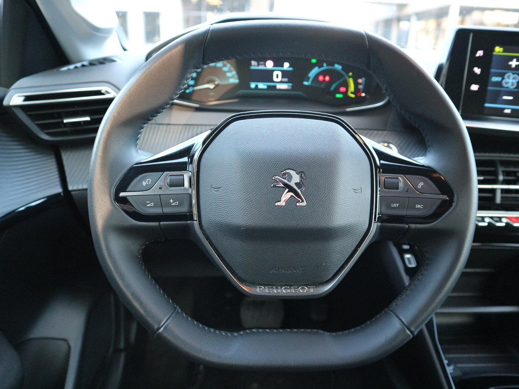 Peugeot e-208 (T587FG) met abonnement