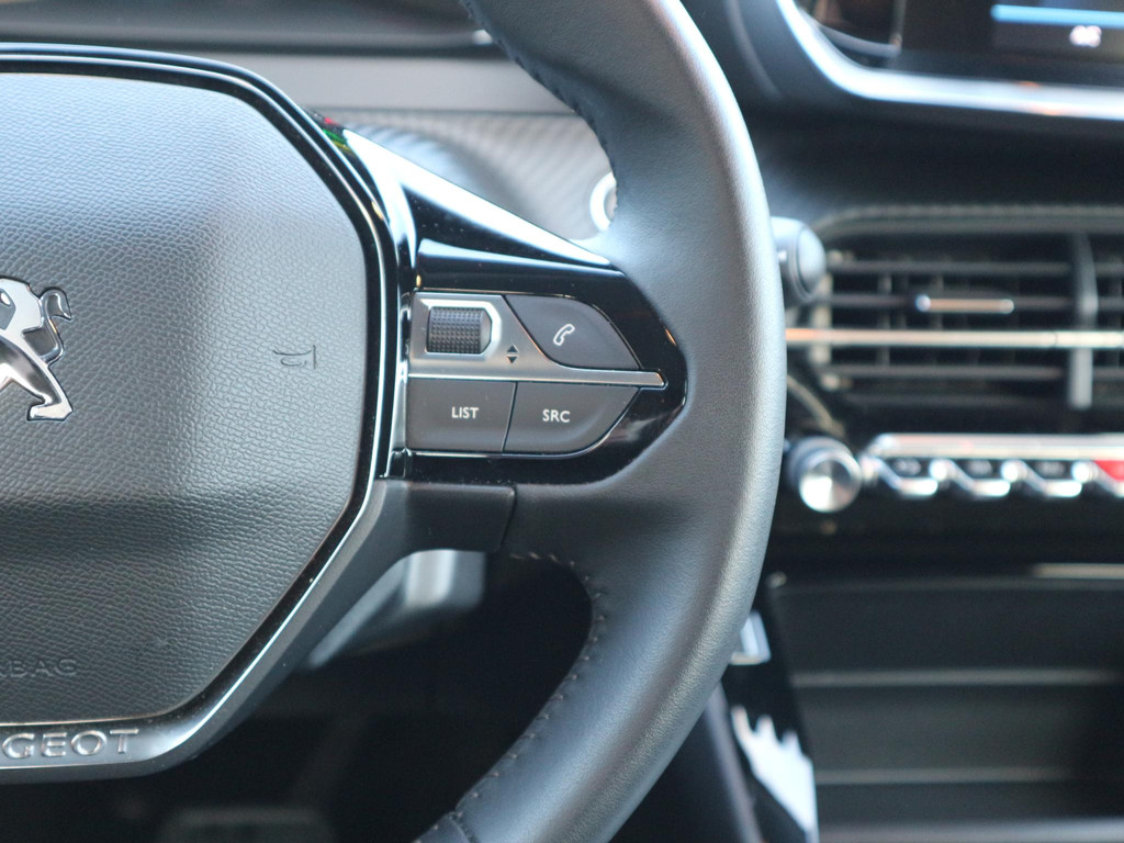 Peugeot e-208 (T587FG) met abonnement