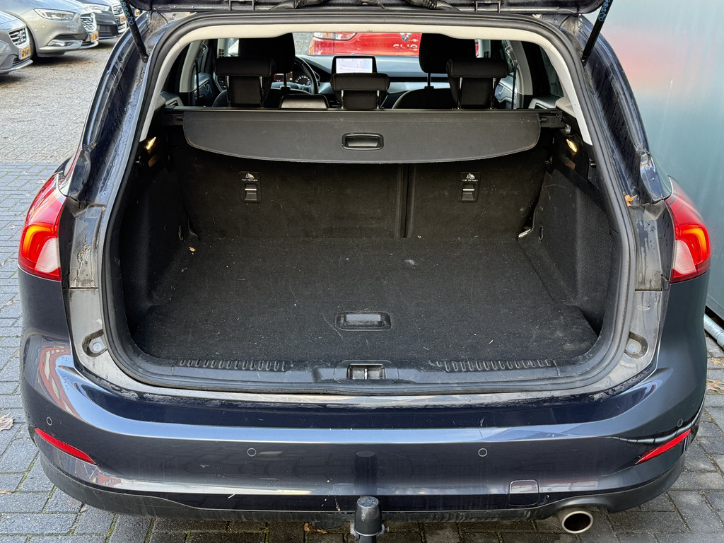 Ford FOCUS Wagon (J142VF) met abonnement