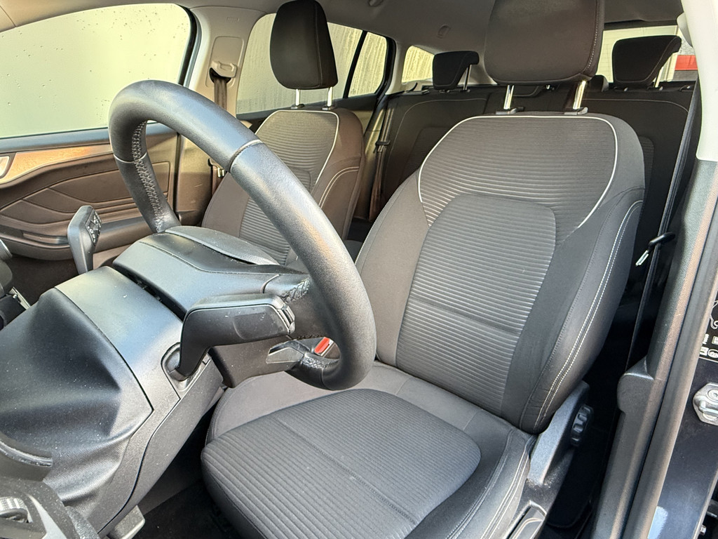 Ford FOCUS Wagon (J142VF) met abonnement