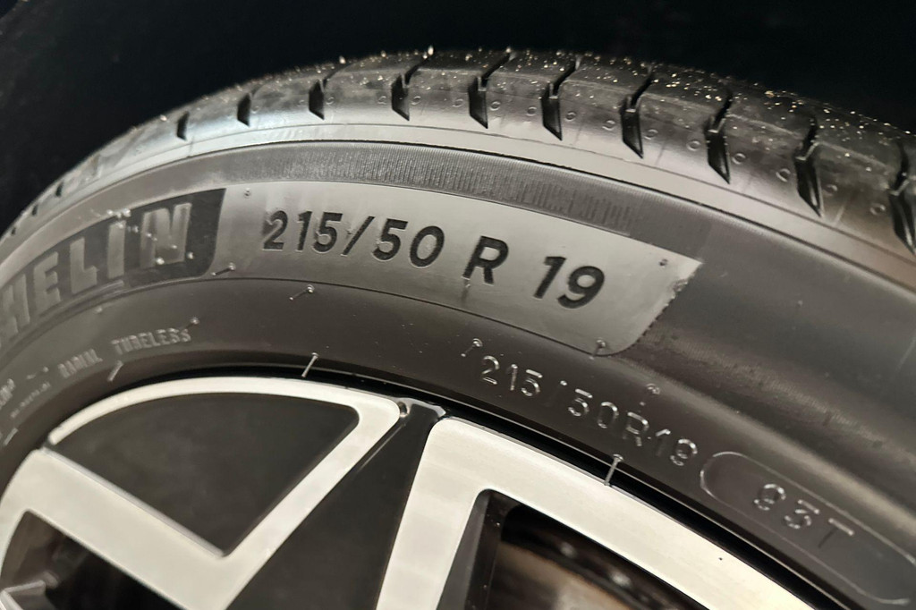 Volkswagen ID.3 (J628XV) met abonnement