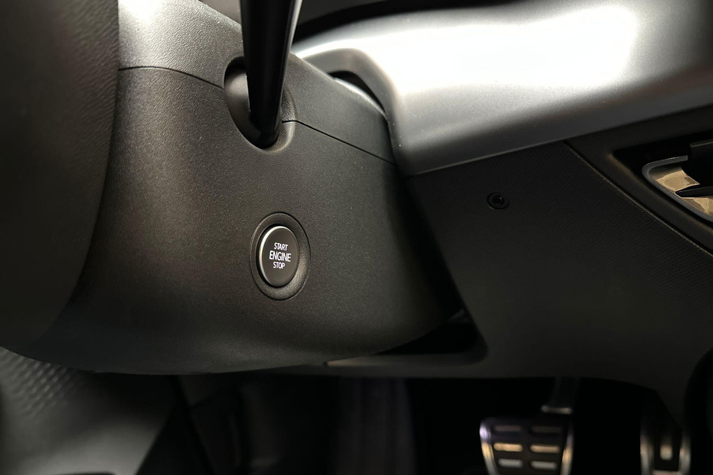 CUPRA Born (S181FX) met abonnement