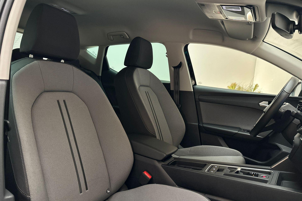 Seat Leon (GZX76K) met abonnement