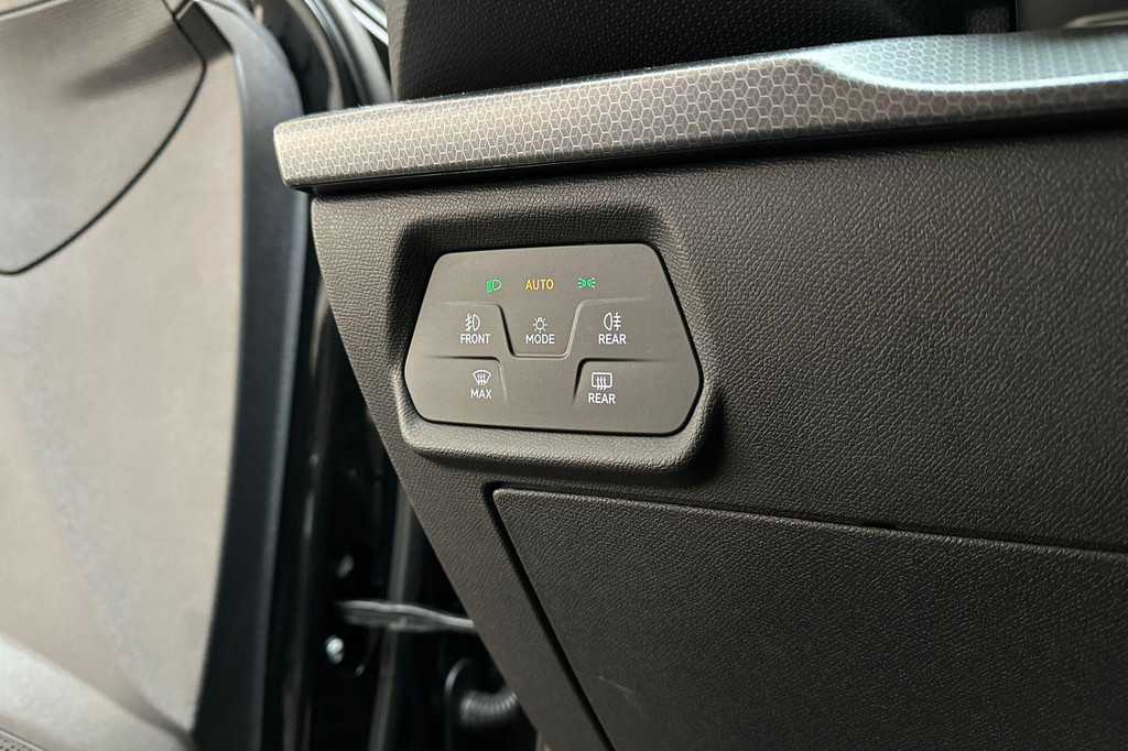 Seat Leon (GZX76K) met abonnement