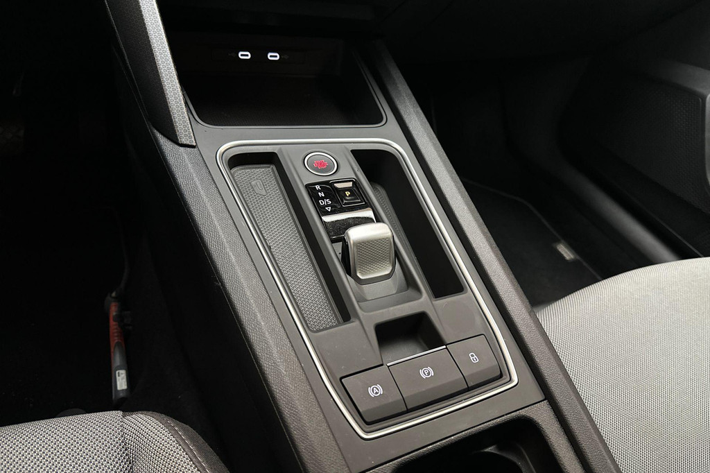 Seat Leon (GZX76K) met abonnement