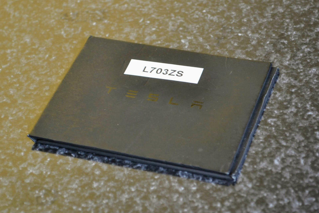 Tesla Model Y (L703ZS) met abonnement