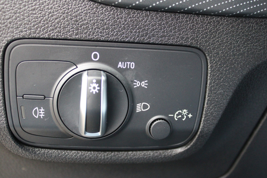 Audi Q2 (N427DG) met abonnement