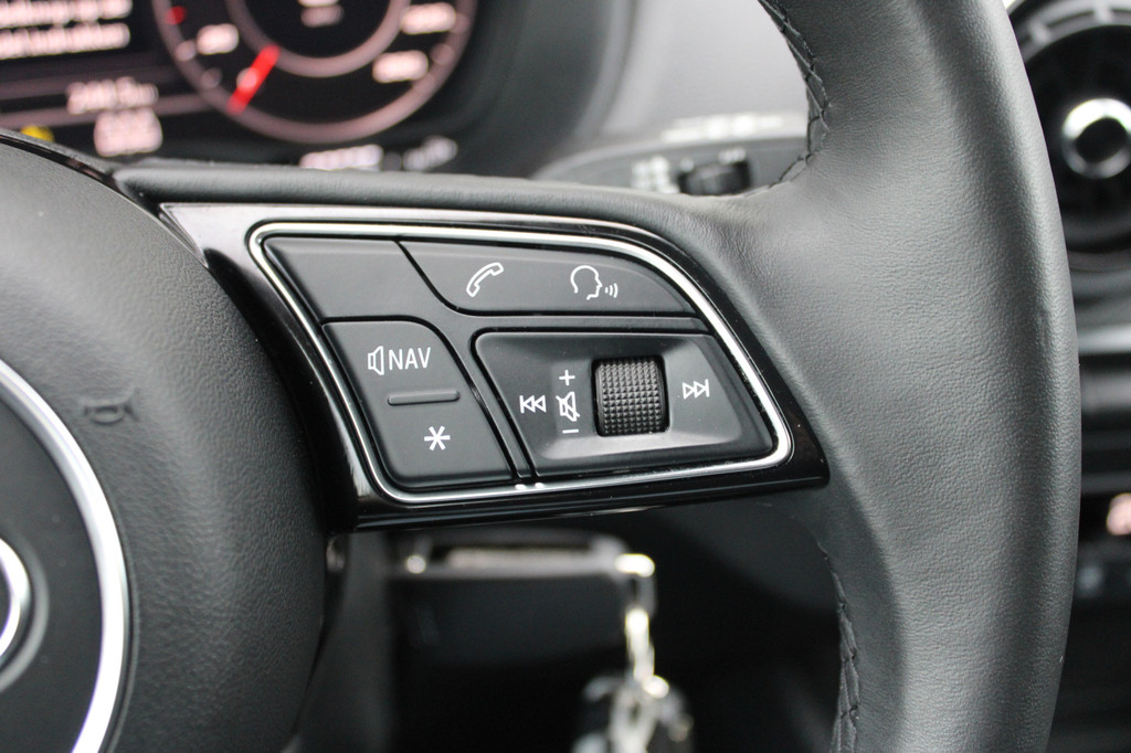 Audi Q2 (N427DG) met abonnement