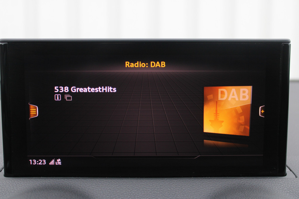 Audi Q2 (N427DG) met abonnement