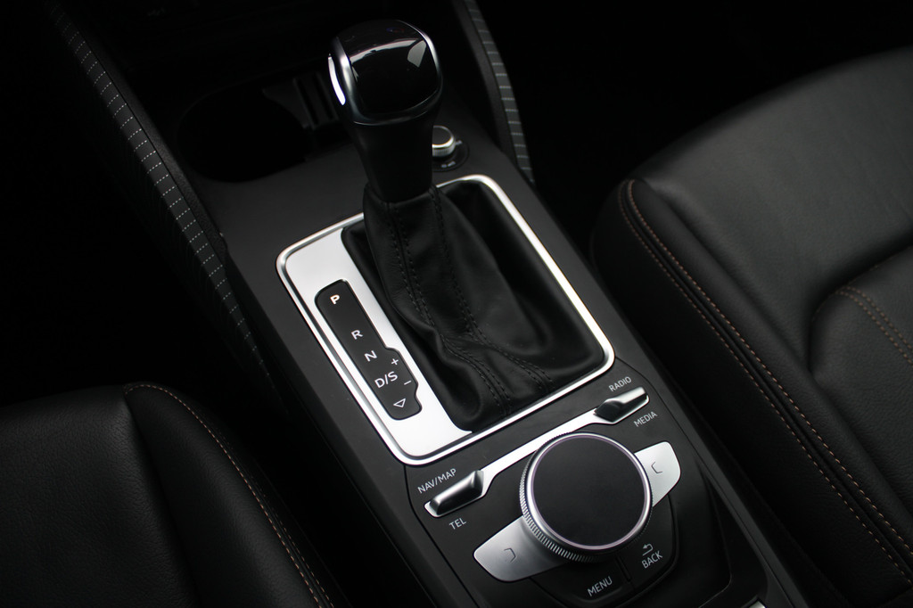 Audi Q2 (N427DG) met abonnement