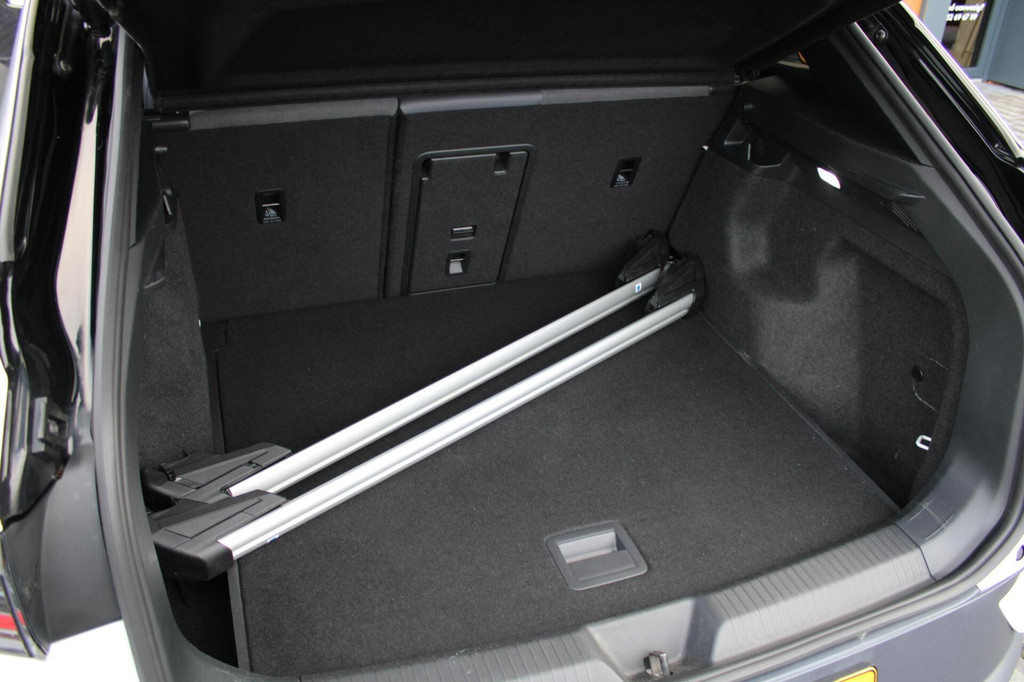 Volkswagen ID.4 (P549PD) met abonnement