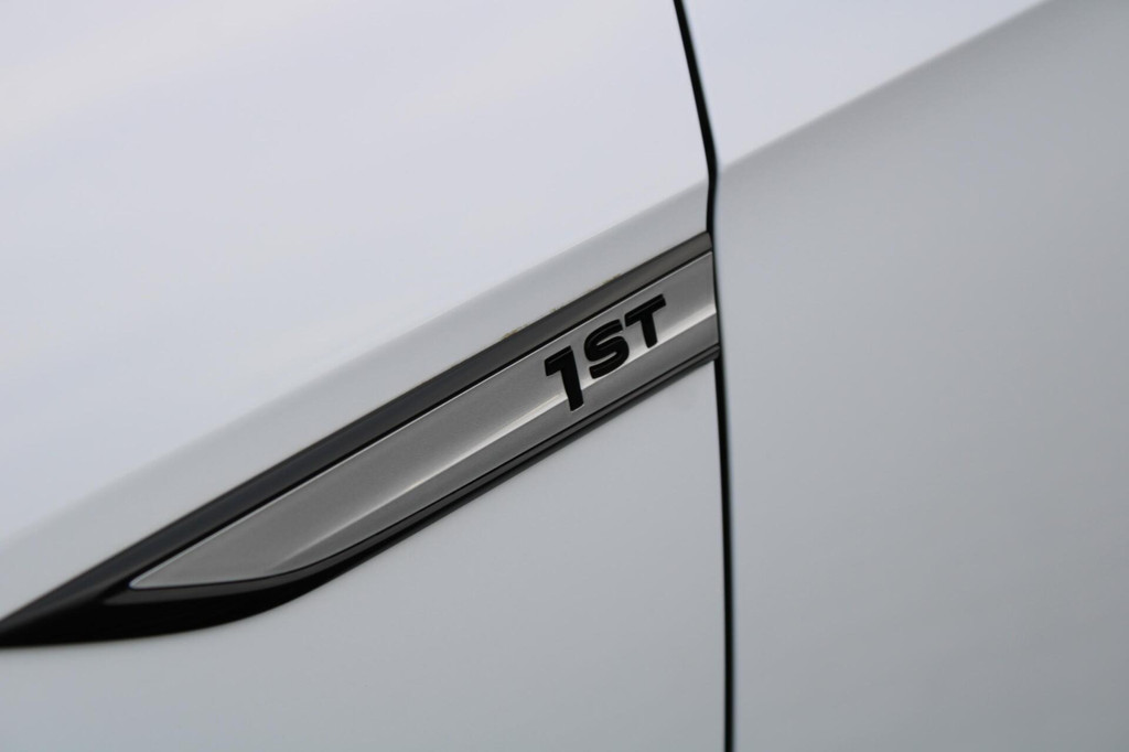 Volkswagen ID.4 (P549PD) met abonnement