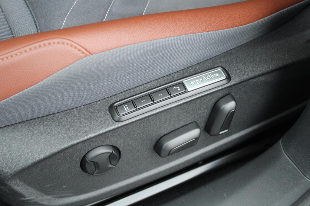 Volkswagen ID.4 (P549PD) met abonnement