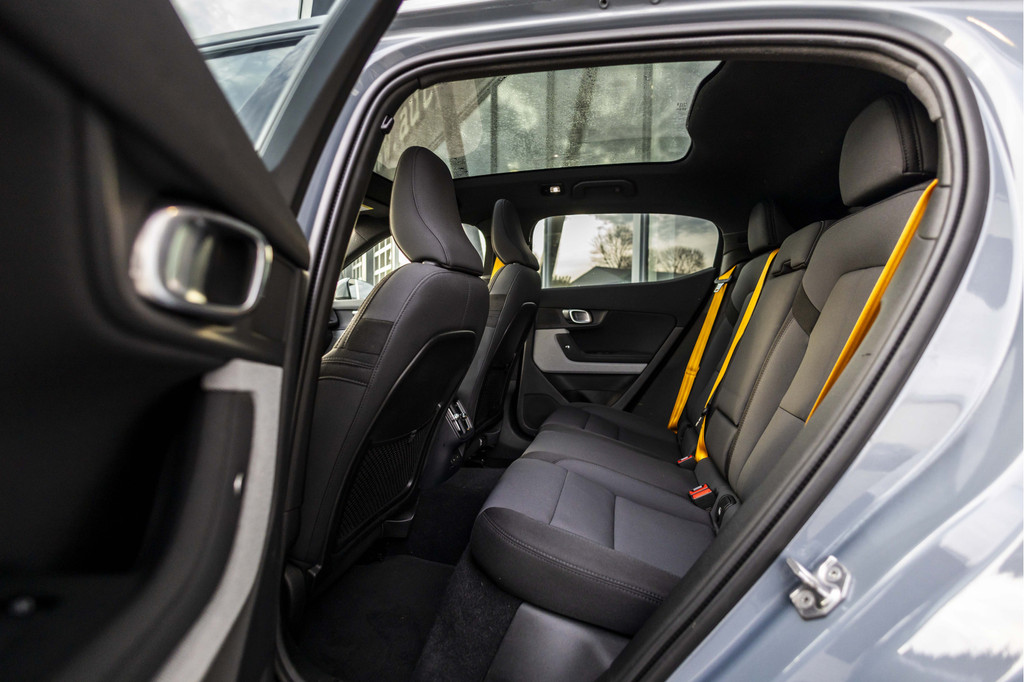 Polestar 2 (J887SK) met abonnement