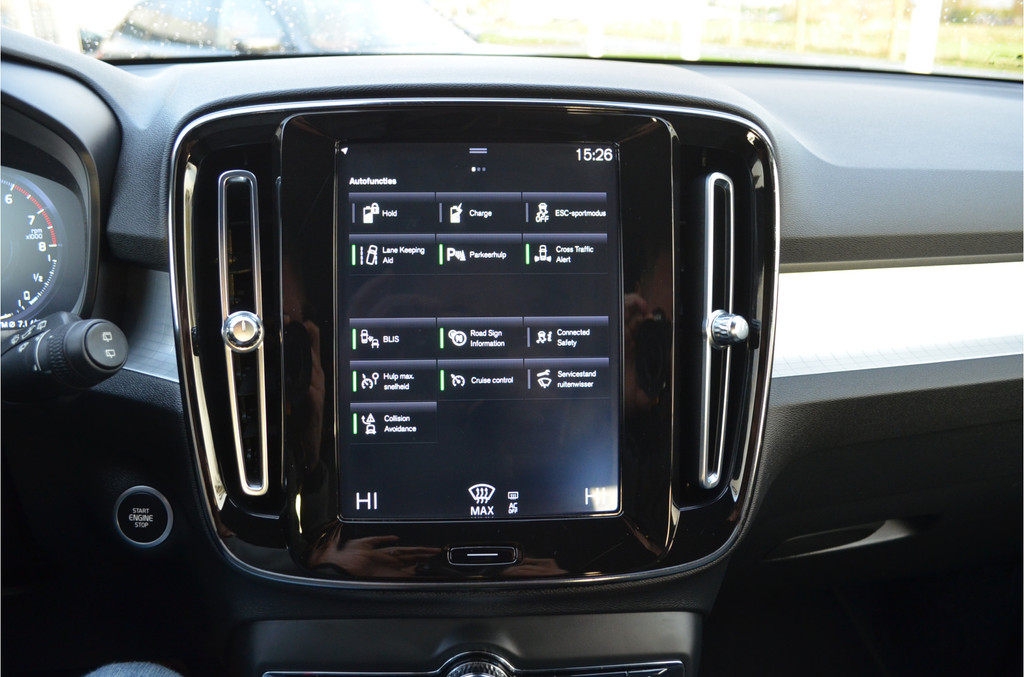 Volvo XC40 (J969XV) met abonnement