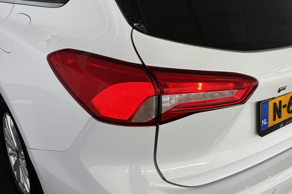 Ford FOCUS Wagon (N639GX) met abonnement