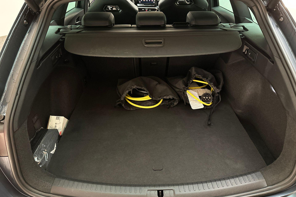 CUPRA Leon Sportstourer (JLG19X) met abonnement