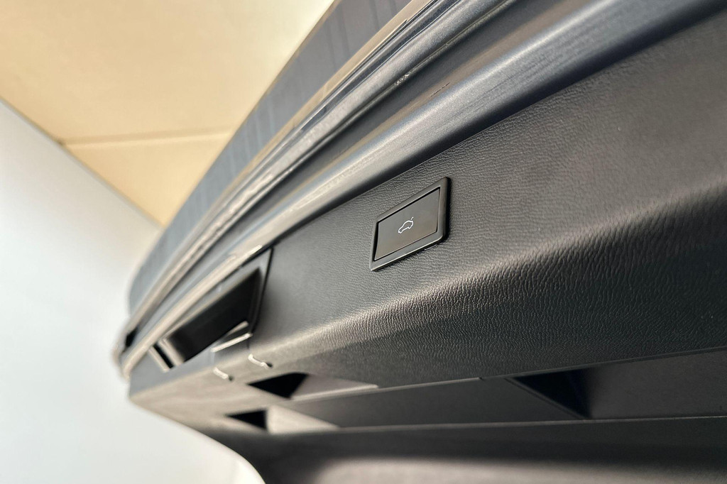 CUPRA Leon Sportstourer (JLG19X) met abonnement