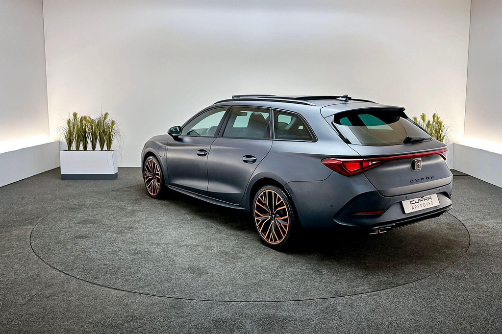 CUPRA Leon Sportstourer (JLG19X) met abonnement