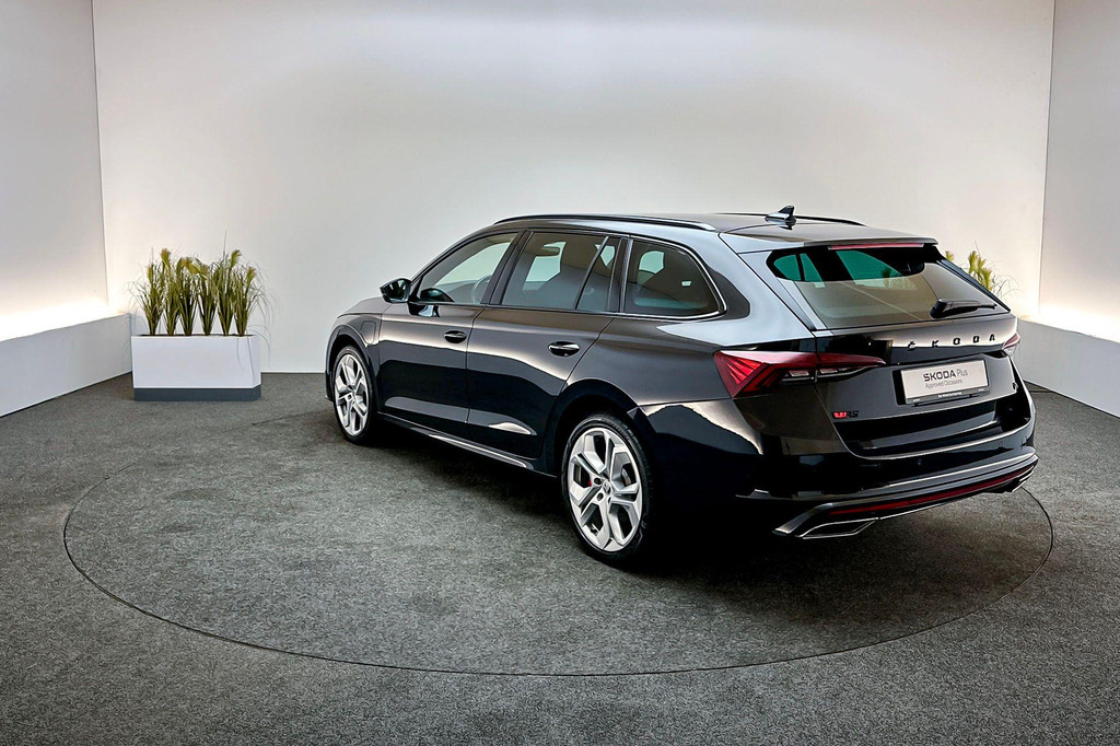 ŠKODA Octavia (JNK96T) met abonnement