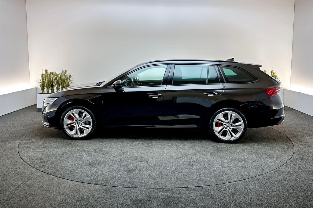 ŠKODA Octavia (JNK96T) met abonnement