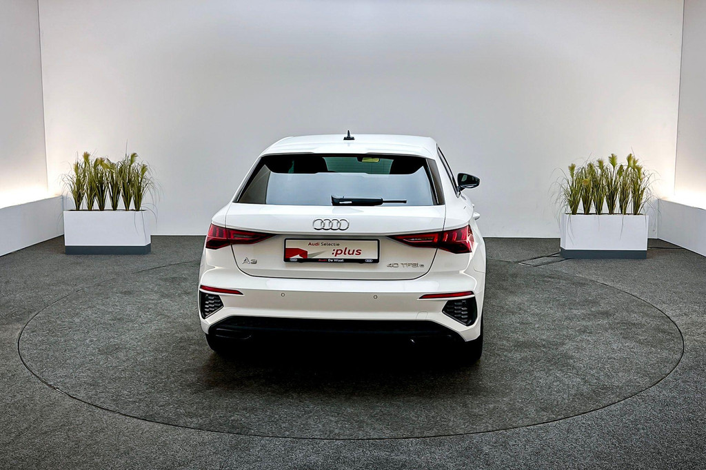 Audi A3 (JKX90B) met abonnement