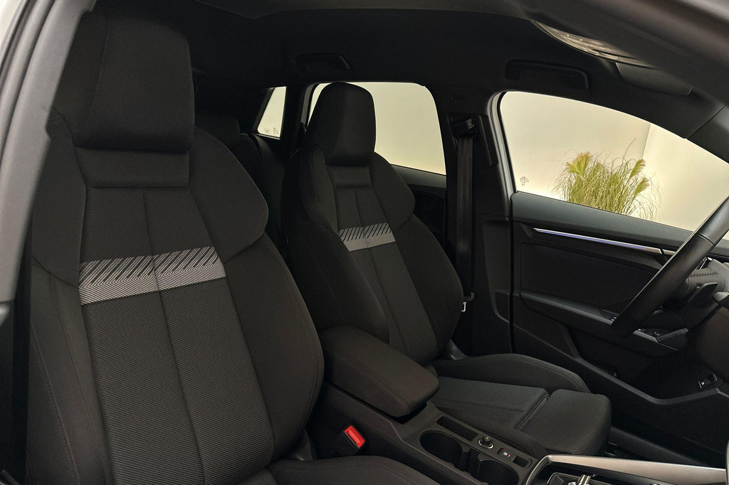 Audi A3 (JKX90B) met abonnement