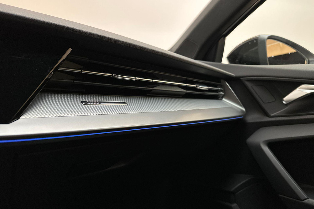 Audi A3 (JKX90B) met abonnement