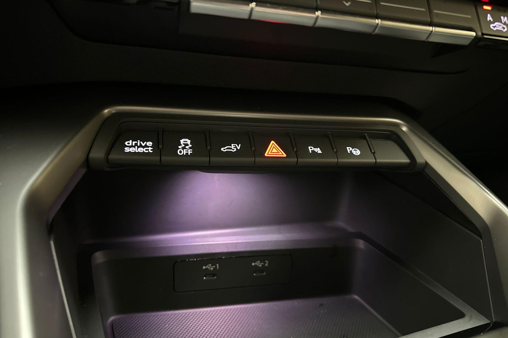 Audi A3 (JKX90B) met abonnement