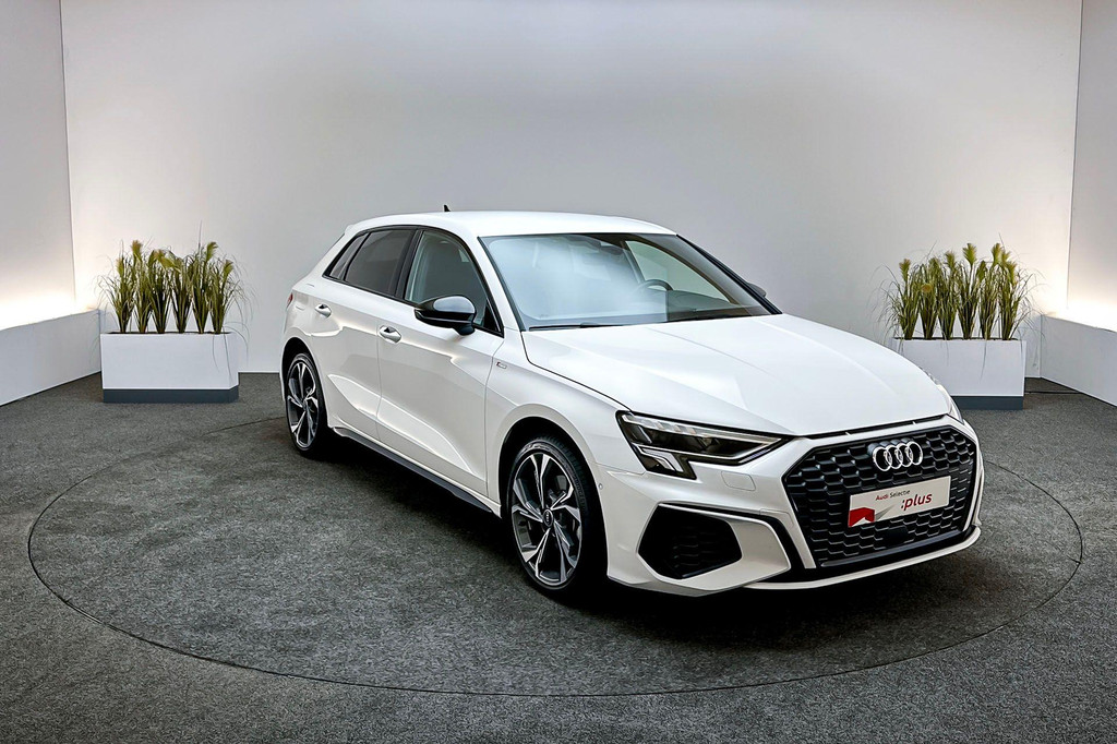 Audi A3 (JKX90B) met abonnement