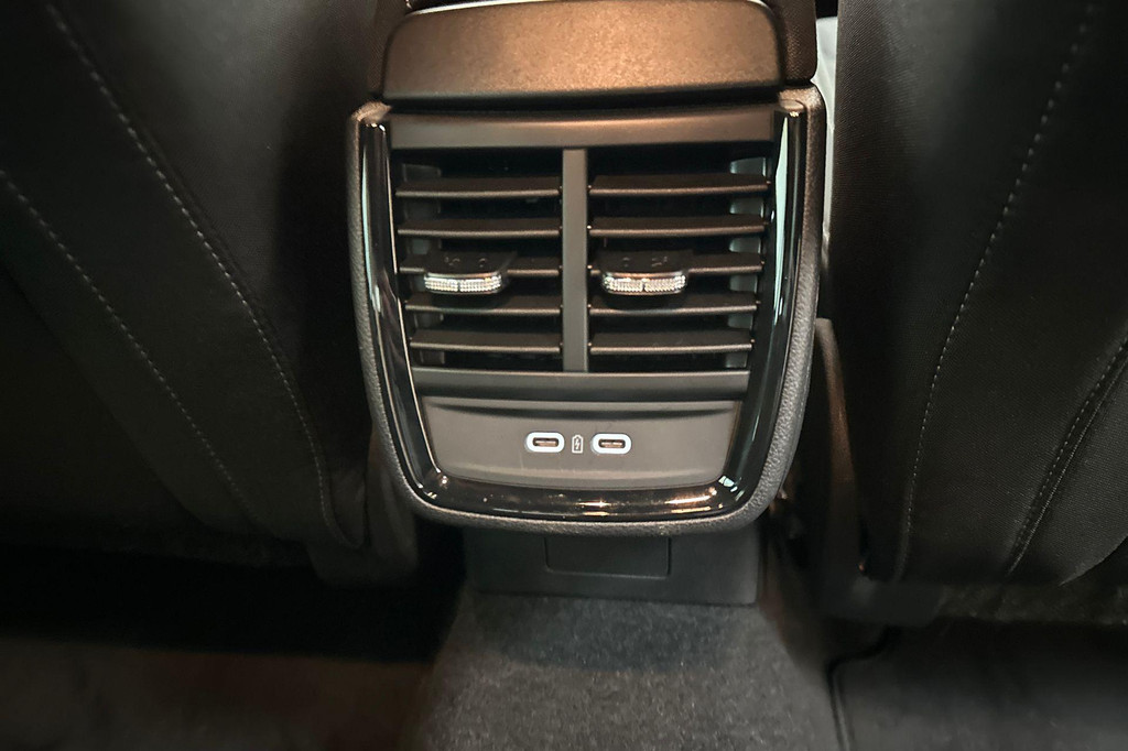 ŠKODA Kamiq (P246KJ) met abonnement