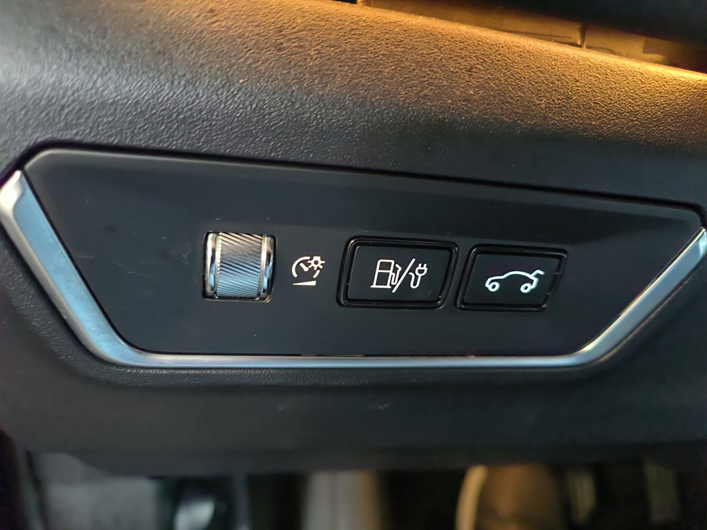 Lynk & Co 01 (HSK24F) met abonnement