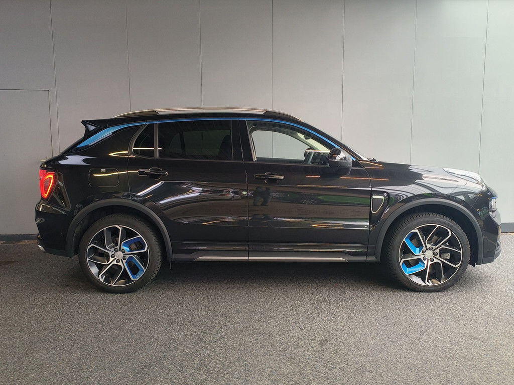 Lynk & Co 01 (HSK24F) met abonnement