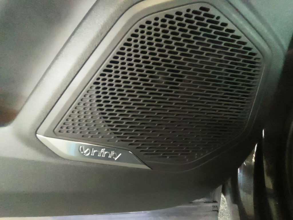 Lynk & Co 01 (HSK24F) met abonnement