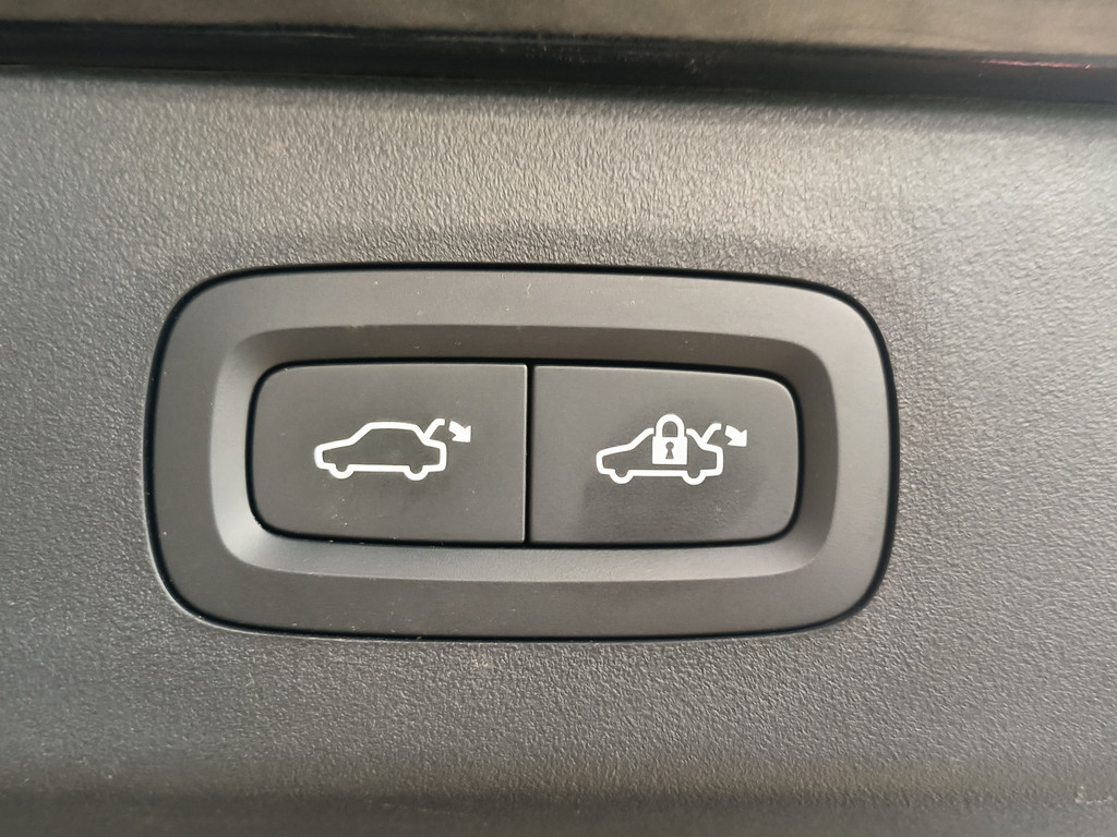 Lynk & Co 01 (HSK24F) met abonnement