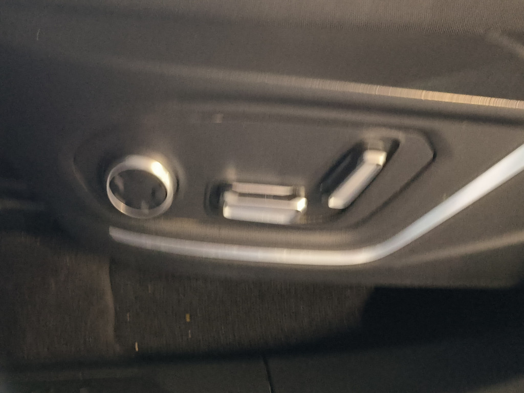 Lynk & Co 01 (HSK24F) met abonnement