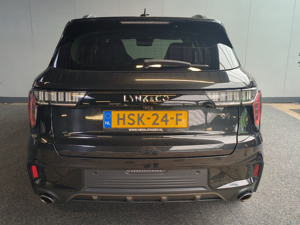 Lynk & Co 01 (HSK24F) met abonnement