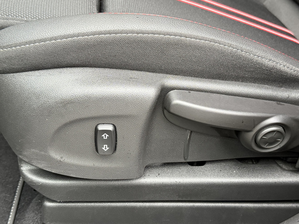 Opel Crossland (N387JZ) met abonnement