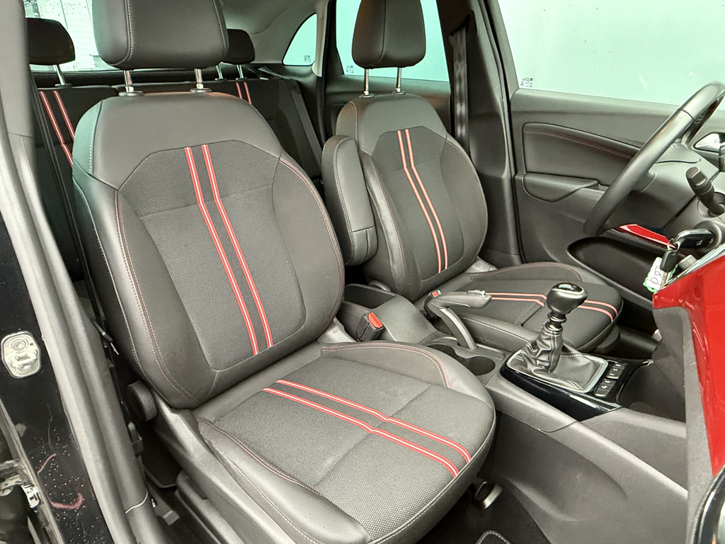 Opel Crossland (N387JZ) met abonnement