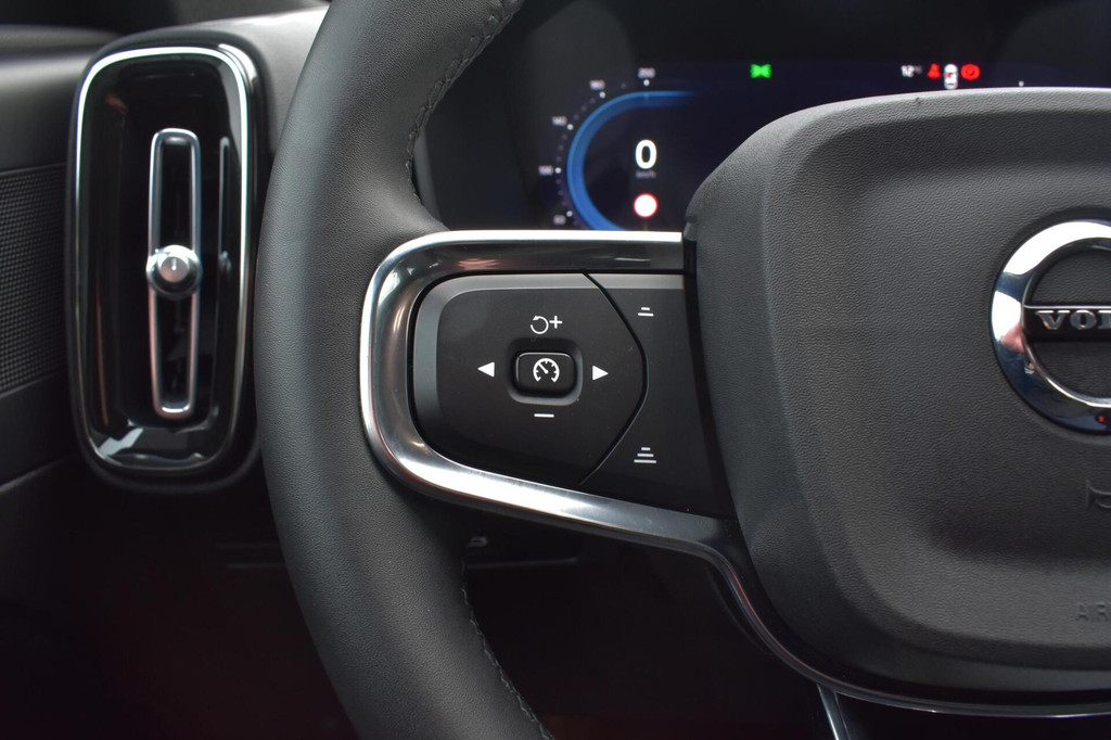 Volvo C40 (R214LV) met abonnement