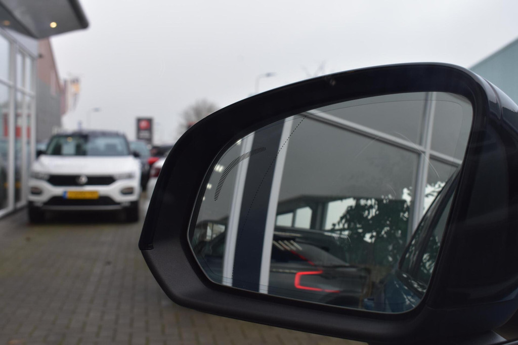 Volvo C40 (R214LV) met abonnement