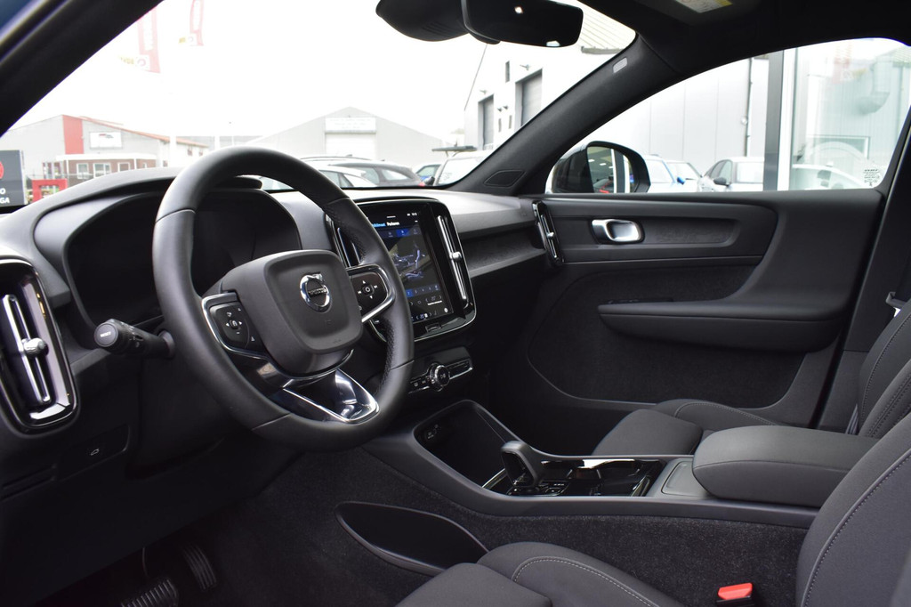 Volvo C40 (R214LV) met abonnement