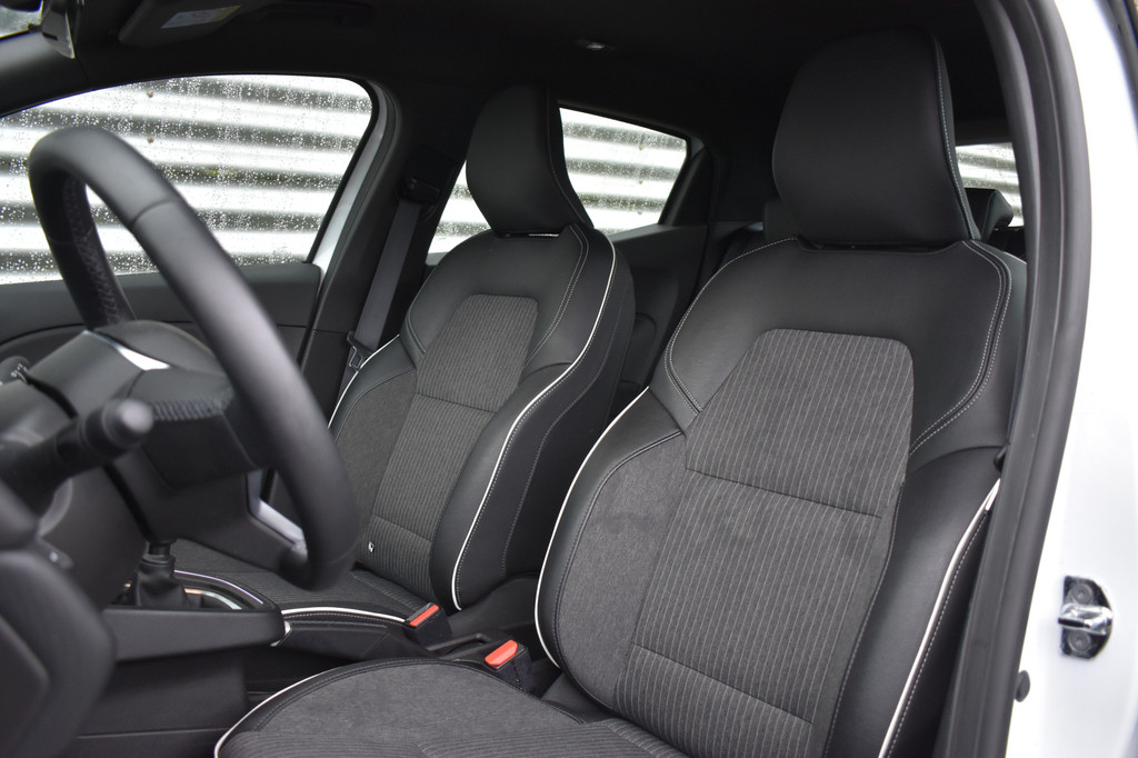 Renault Clio (N600TF) met abonnement